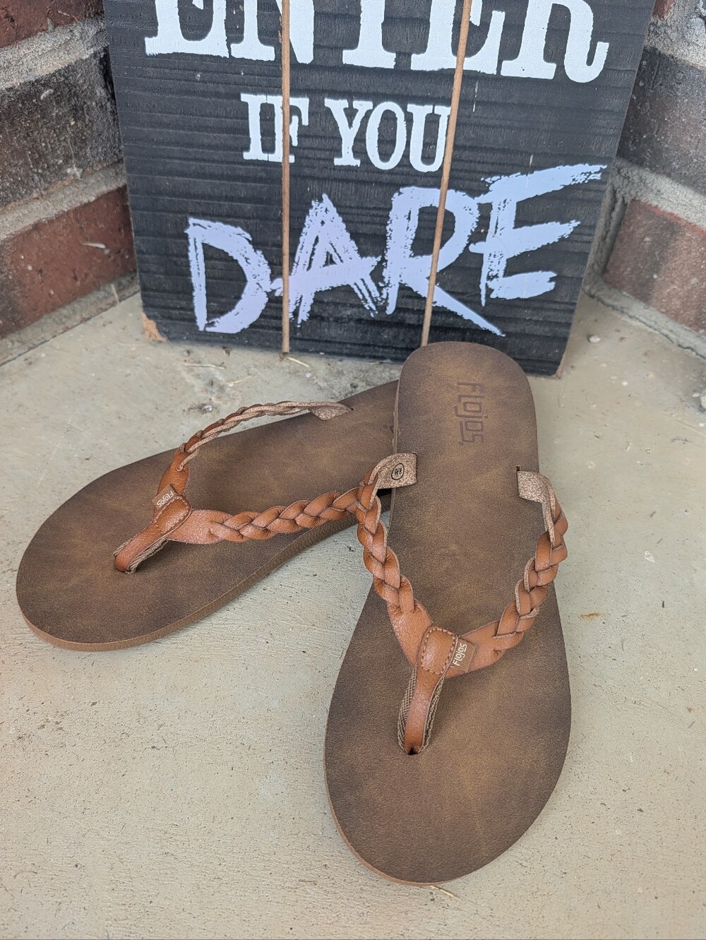 NWOT Flojos Navida Braided Single Layer Genuine Leather Thong Sandals, Brown 8